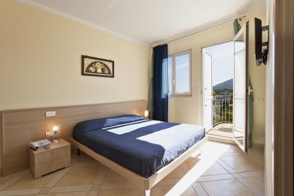 Posidonia Residence Ischia Kamer foto